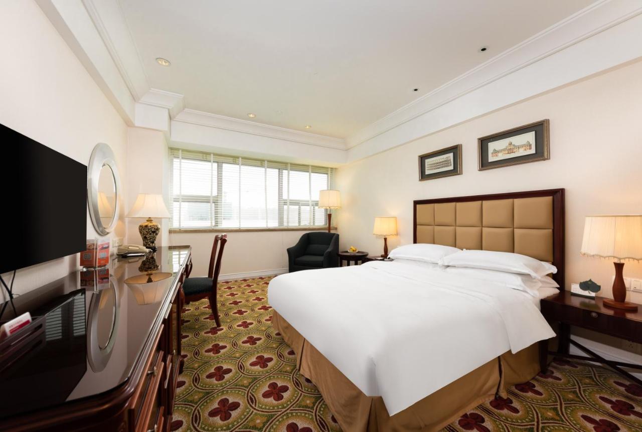 Ramada Plaza Optics Valley Hotel Wuhan Eksteriør billede