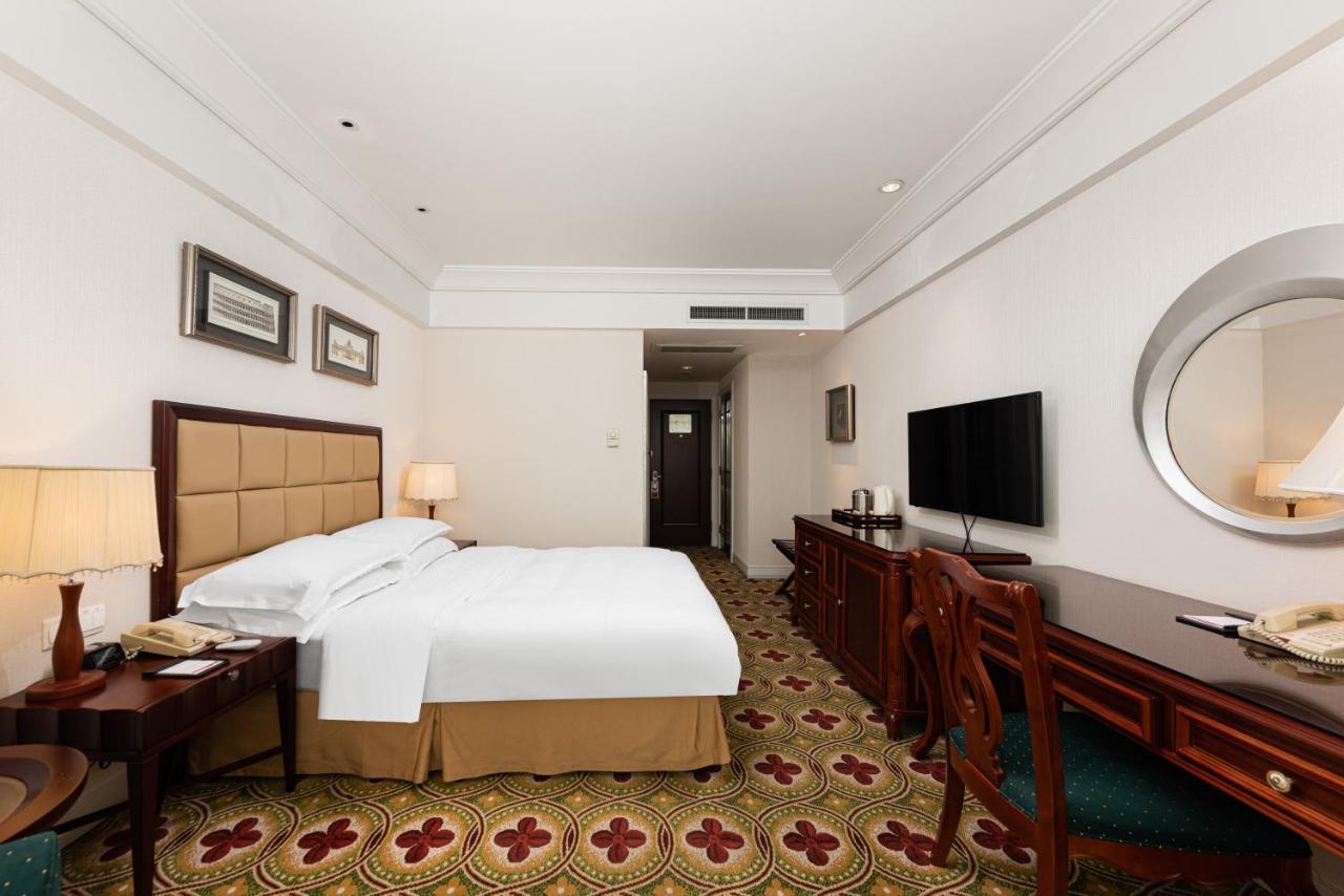 Ramada Plaza Optics Valley Hotel Wuhan Eksteriør billede