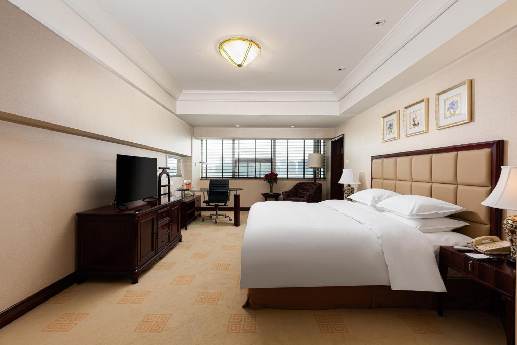 Ramada Plaza Optics Valley Hotel Wuhan Eksteriør billede
