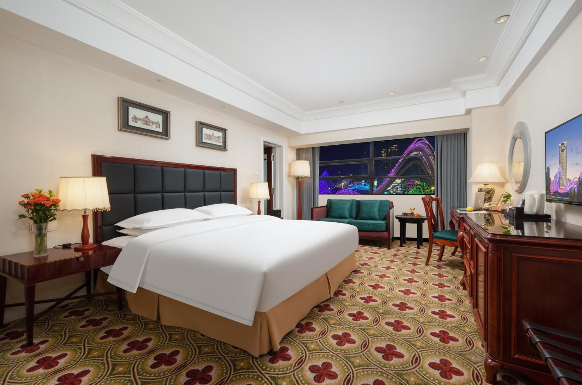 Ramada Plaza Optics Valley Hotel Wuhan Eksteriør billede