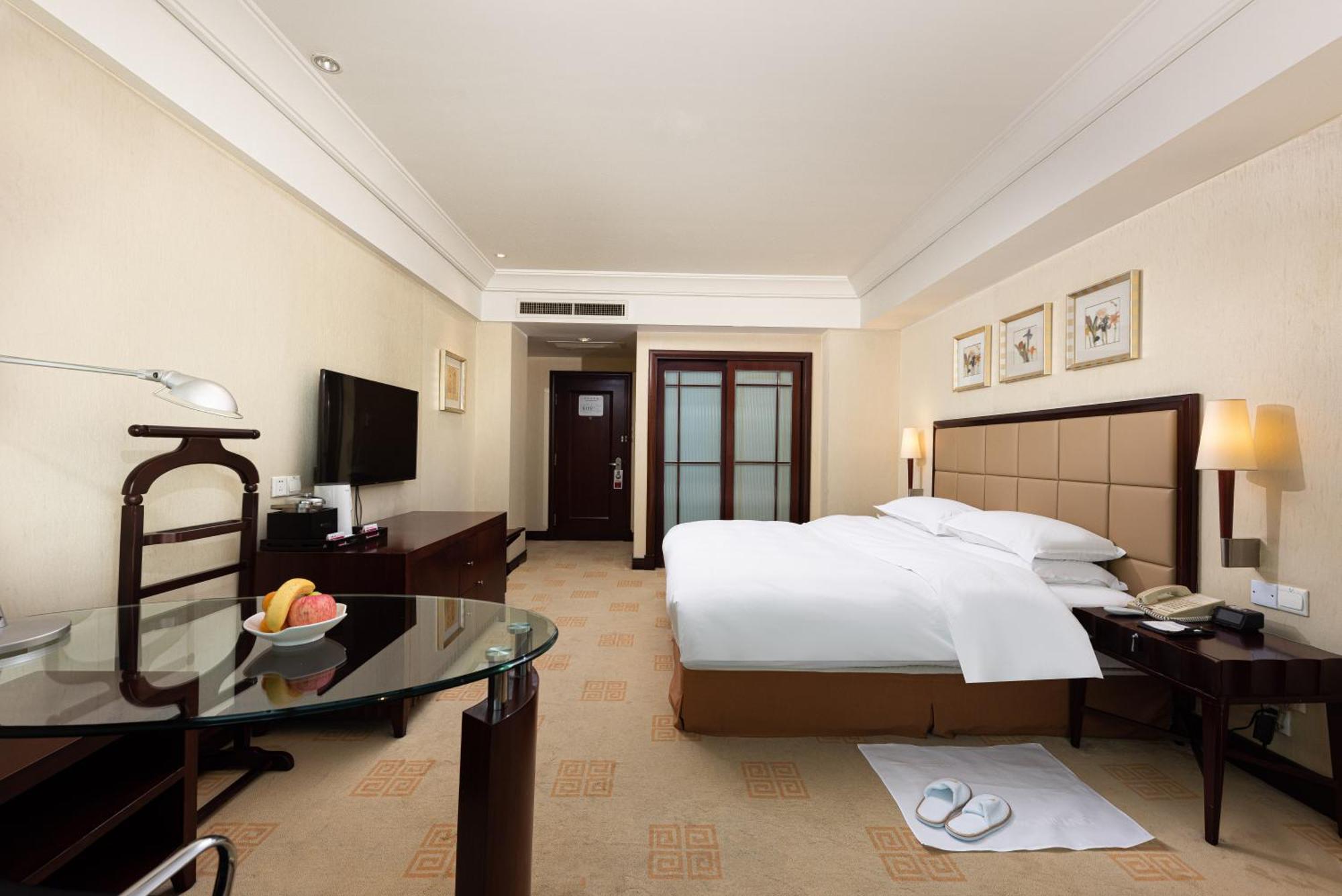 Ramada Plaza Optics Valley Hotel Wuhan Eksteriør billede