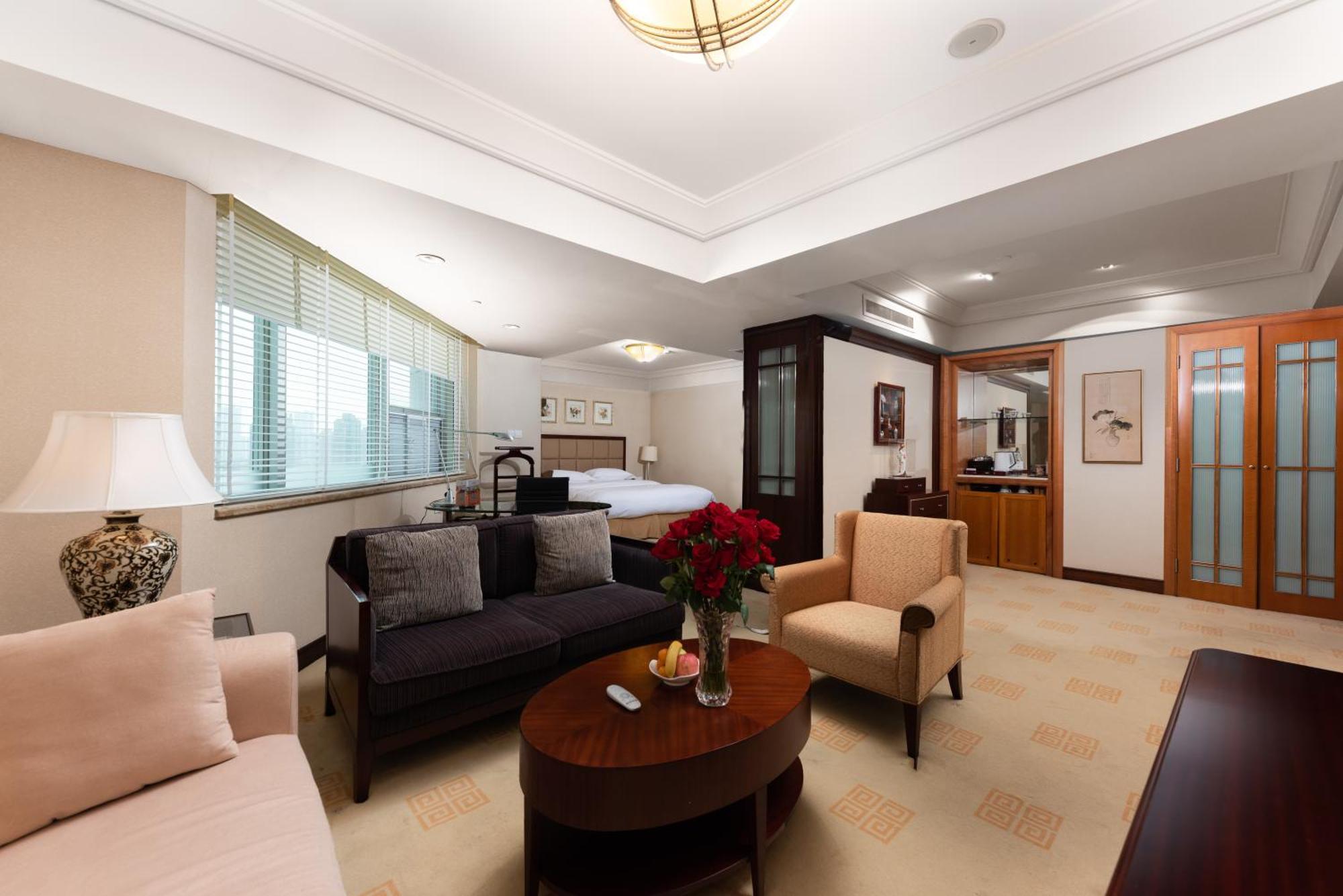 Ramada Plaza Optics Valley Hotel Wuhan Eksteriør billede