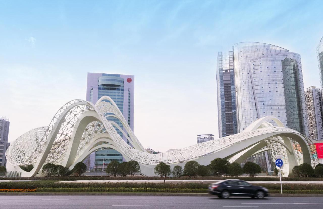 Ramada Plaza Optics Valley Hotel Wuhan Eksteriør billede